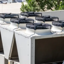 Commercial Heating Services in Philadelphia by EMCO Tech - Rooftop Commercial HVAC Unit